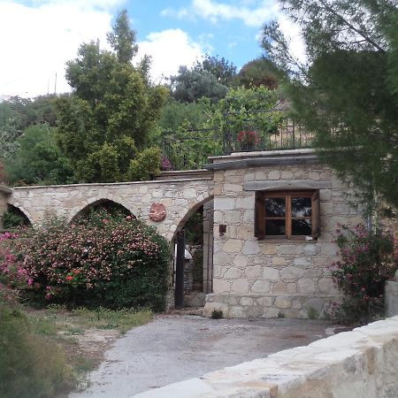 Вилла Lantana Stone House Lemona Экстерьер фото