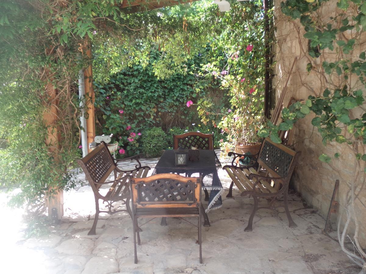 Вилла Lantana Stone House Lemona Экстерьер фото