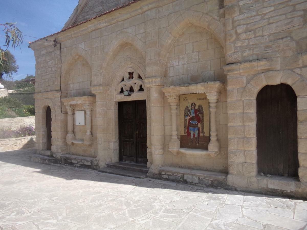 Вилла Lantana Stone House Lemona Экстерьер фото